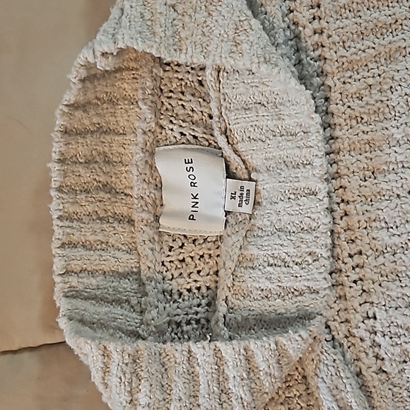 Pink Rose XL Cream Crop Sweater - Picture 2 of 4